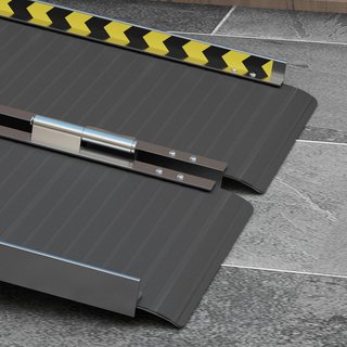 Rampa para Silla de Ruedas Plegable de Aleación de Aluminio, Rampa para Discapacitados con Deflectores y Adhesivos, 91X73.6X5.1 Cm, Negro