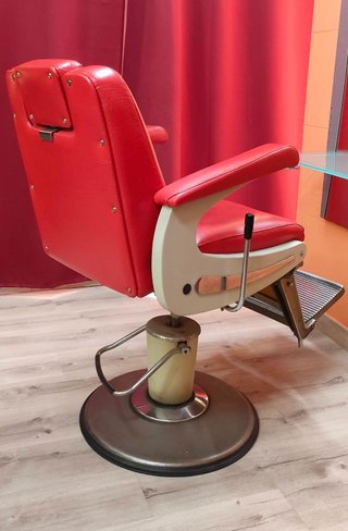 Auténtico sillón Peluquería Vintage Rojo