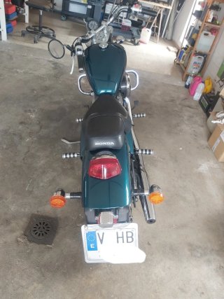 Honda Shadow VT 600cc - año 2000 custom, A2