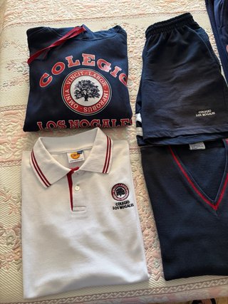 Uniforme Colegio Los Nogales Talla 16