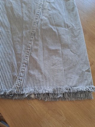 Pantalón Rayas gris y Blanco
