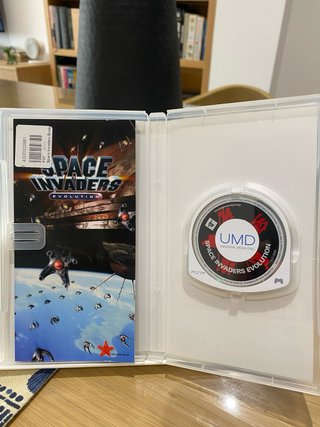 Space Invaders Evolution PSP Completo