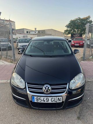 Volkswagen Jetta 1.9 tdi 105 2009