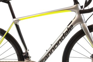 Bicicleta Cannondale Synapse Carbon Disc Di2 11V t.54 Reacondicionada