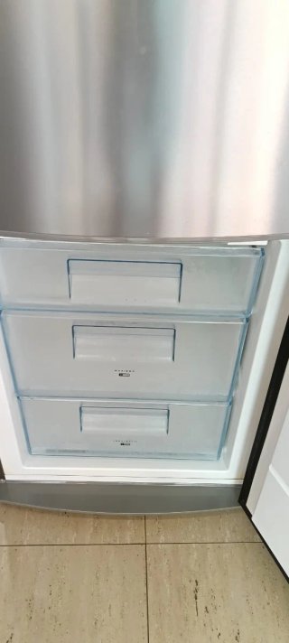 NEVERA COMBI AEG NO FROST ENERGÍA A+