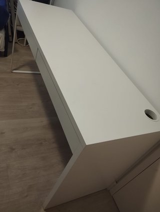 Escritorio IKEA blanco 2 cajones