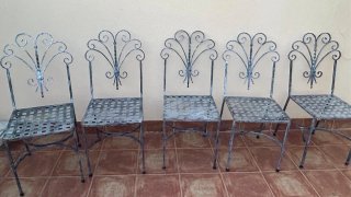 Mesa de jardín cristal y hierro forjado y 5 sillas