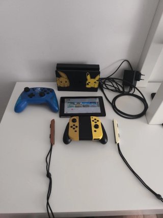 Nintendo Switch Edizione Pokémon Let's Go Eevee