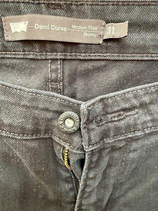Pantalones vaqueros Levi's Demi Curve negros