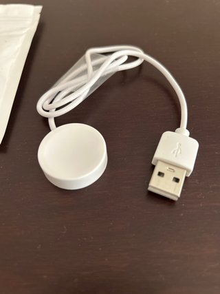 Cargador USB Smartwatch Blanco