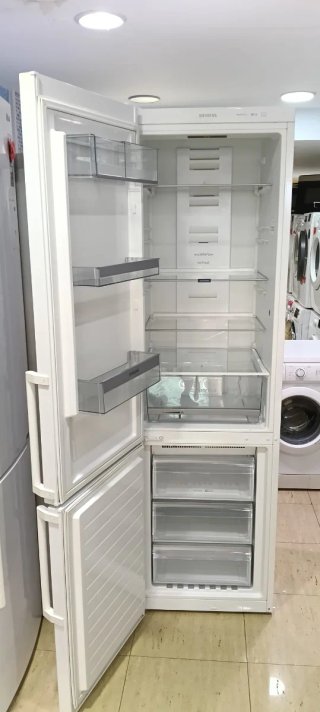 NEVERA COMBI SIEMENS NO FROST ENERGÍA A+