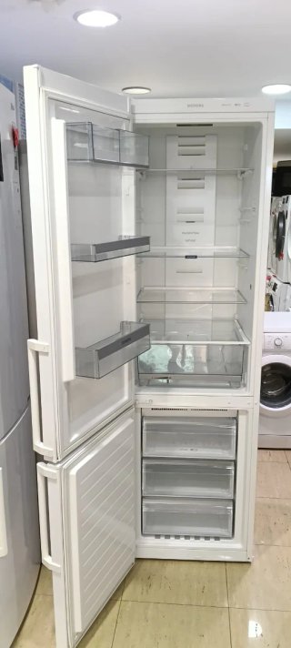 NEVERA COMBI SIEMENS NO FROST ENERGÍA A+