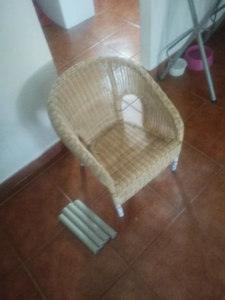 Silla de mimbre para niños