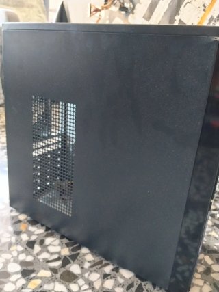Torre PC + fuente + lector CD + lector tarjetas
