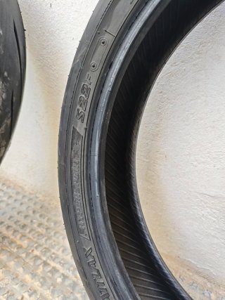 Juego Neumáticos Bridgestone Battlax Hypersport