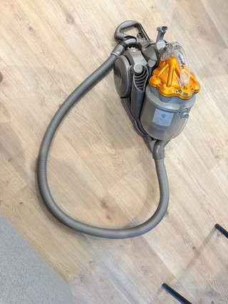 Aspiradora Dyson DC19