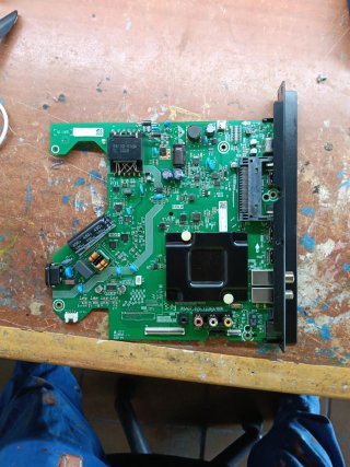 Placa TV Hisense 43A6BG