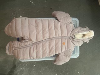 Buzo invierno 6-9 meses