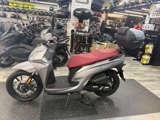 SYM SYMPHONY ST 125 LC GRIS