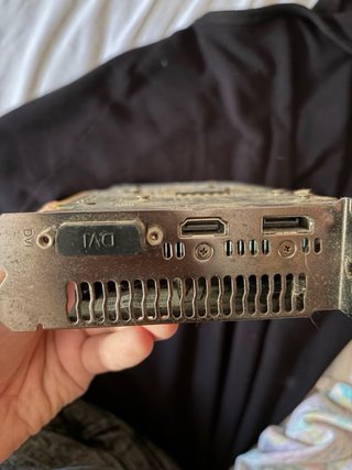 Tarjeta Gráfica Asus RX 570 4GB