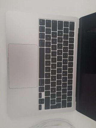 Apple MacBook Plata