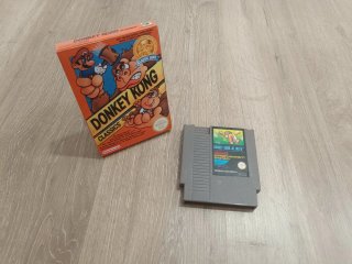 Donkey Kong Classics y Jr. Math NES