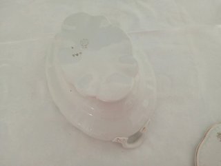 Sopera antigua San Claudio porcelana flores