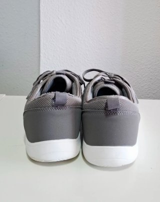 Zapatillas casuales grises talla 45