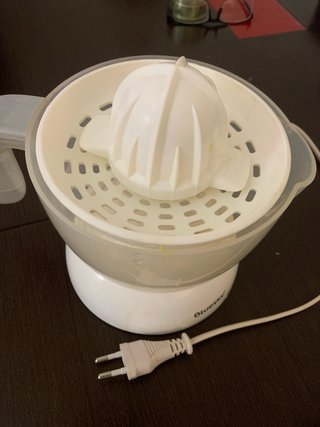 Exprimidor Eléctrico Bluesky