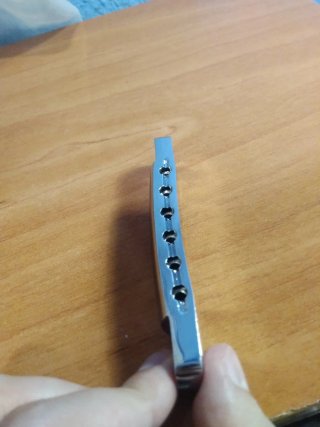 Puente y tornillos guitarra eléctrica