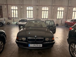 BMW 730i 2000