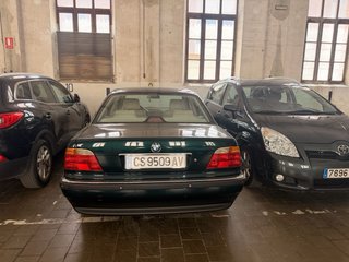 BMW 730i 2000