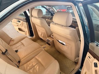 BMW 730i 2000