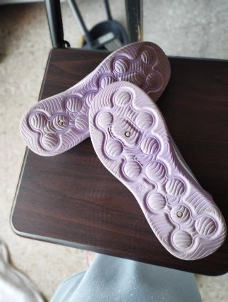 Zapatillas deportivas moradas