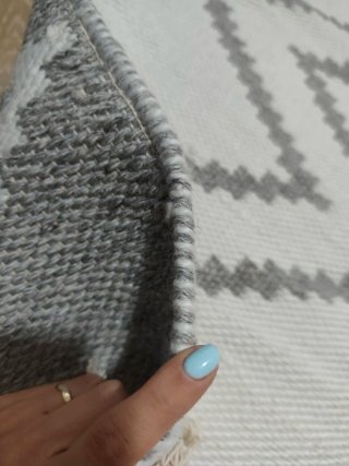 Alfombra interior gris y blanca