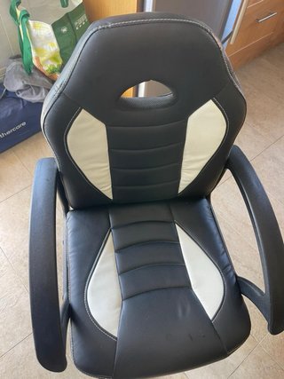 Silla Gamer Infantil Negra y Blanca