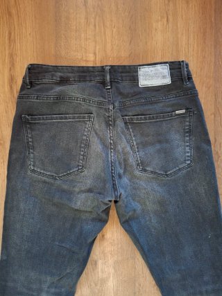 Vaqueros Pull&Bear hombre negros/grises