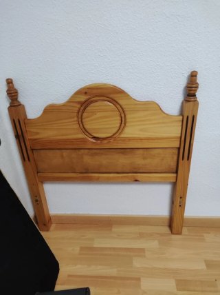 Cabecero de maderade pino para cama de 90