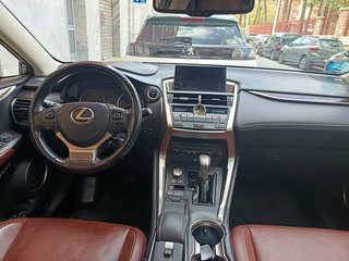 Lexus NX 2014