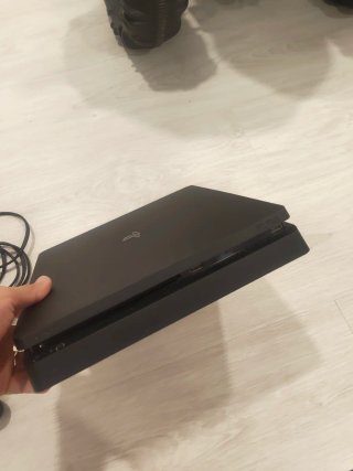 Console PS4 Slim 500GB Nero + Controller + cavo HDMI