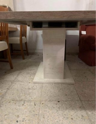Mesa extensible con 4 sillas