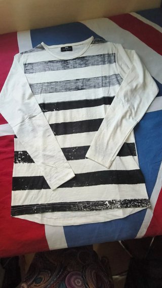 Camisetas INSIDE estampadas talla S