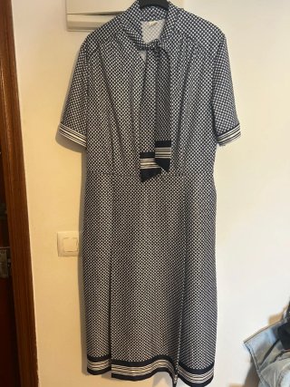 Traje vintage elegante blanco y negro