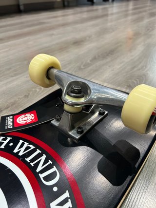 Skate Element Completo