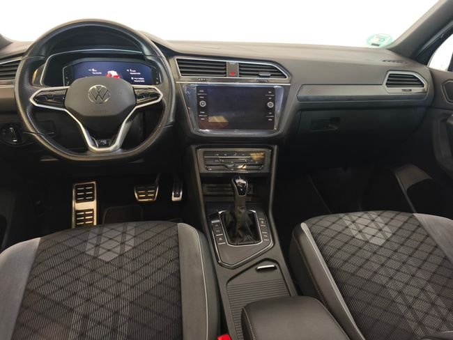 Volkswagen Tiguan 2021, foto 18