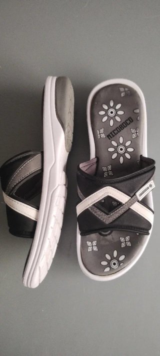 Chanclas Nicoboco Mujer Talla 38 Negras y Blancas