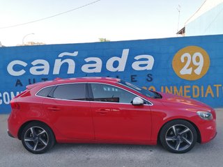 Volvo V40 2014