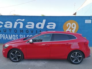 Volvo V40 2014