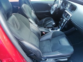 Volvo V40 2014