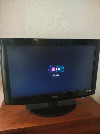 Televisor LG 26'' Negro